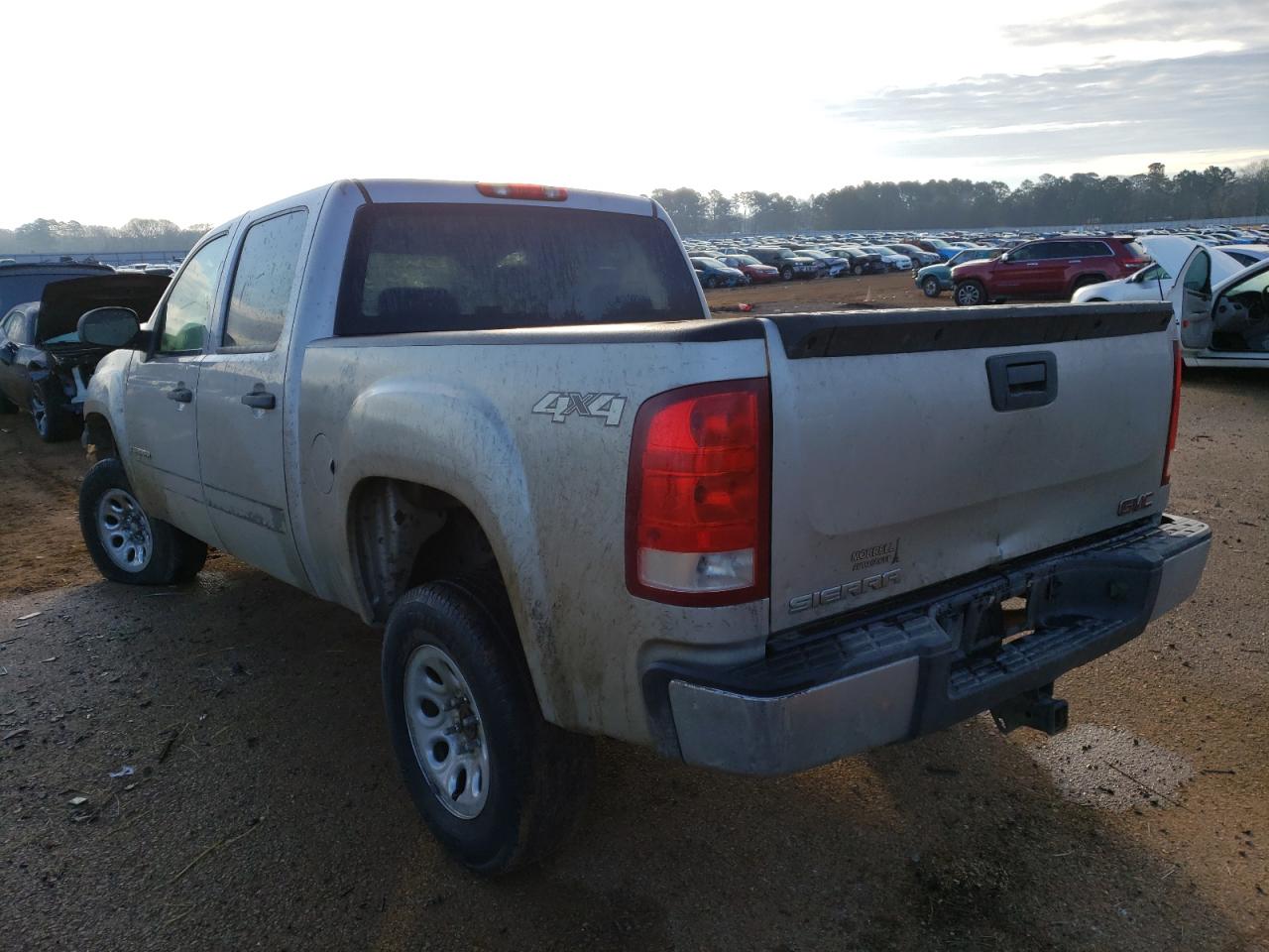 Photo 3 from auction – 2007 GMC NEW SIERRA with VIN 2GTEK13C271726520