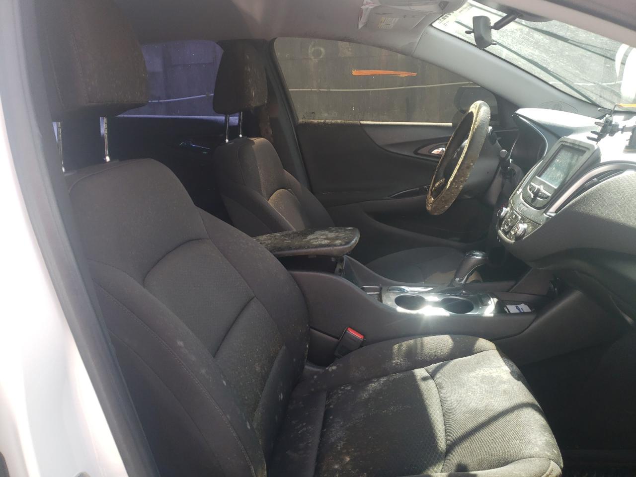 Photo 5 from auction – 2017 CHEVROLET MALIBU LS with VIN 1G1ZB5ST9HF205596
