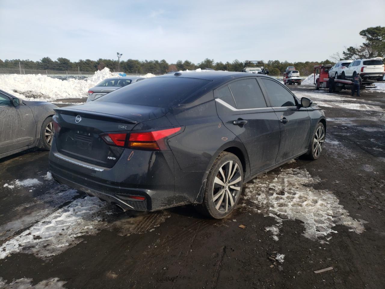 Photo 4 from auction – 2019 NISSAN ALTIMA SR with VIN 1N4BL4CW0KC145716