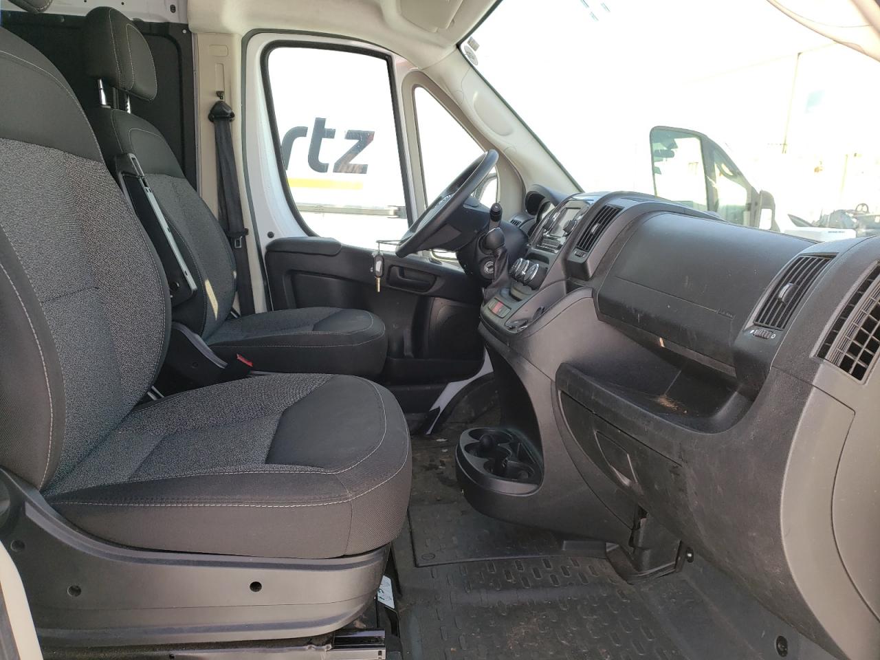 Photo 5 from auction – 2019 RAM PROMASTER with VIN 3C6TRVCGXKE521477