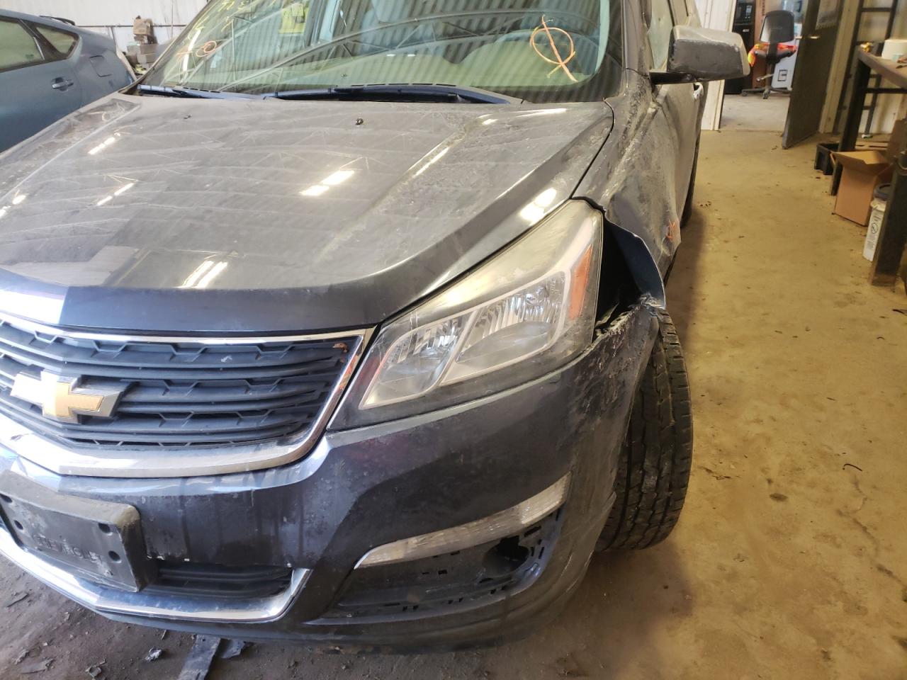 Photo 9 from auction – 2014 CHEVROLET TRAVERSE L with VIN 1GNKVFED2EJ115510
