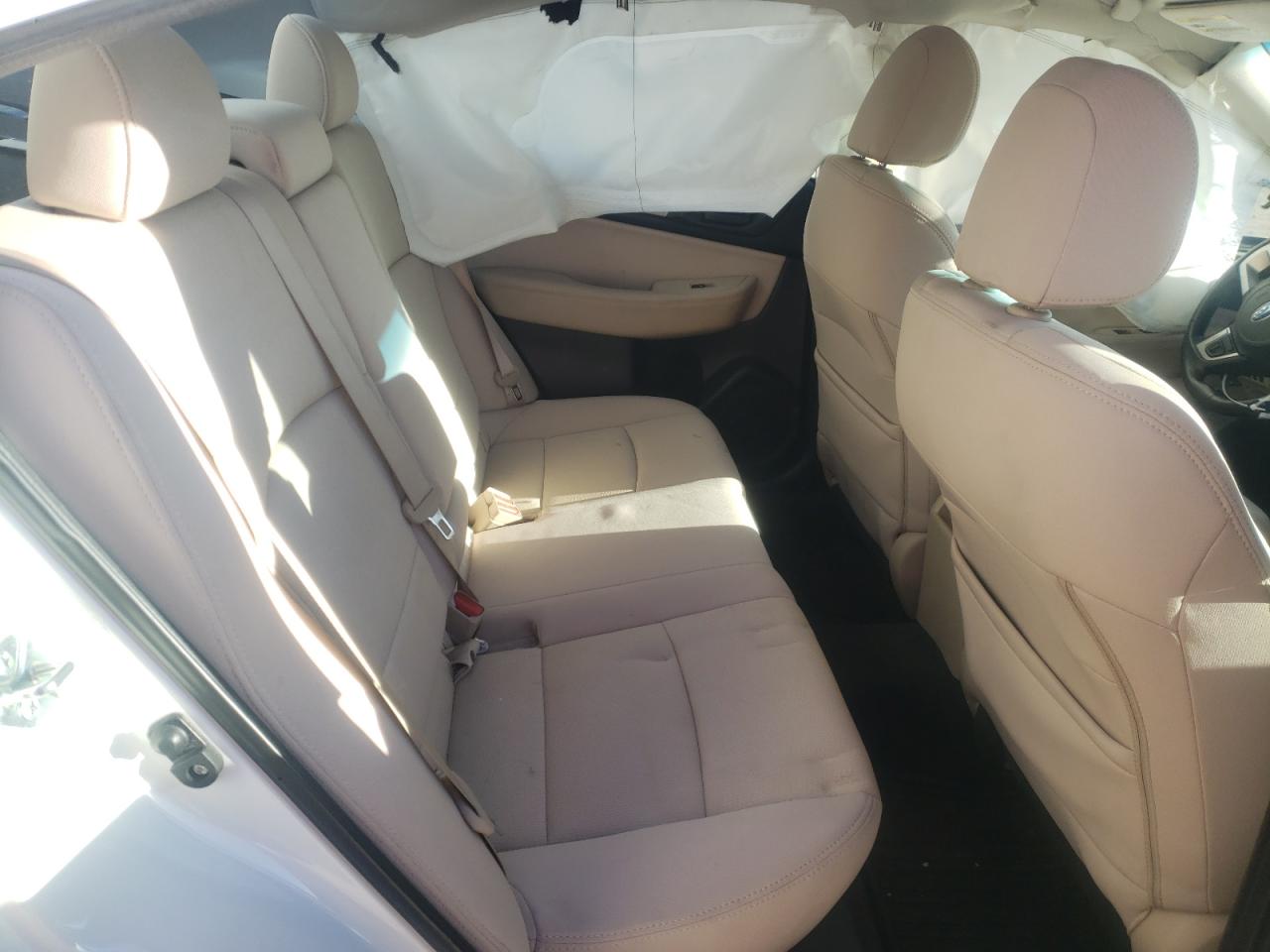 Photo 6 from auction – 2016 SUBARU LEGACY 2.5 with VIN 4S3BNBA69G3041244