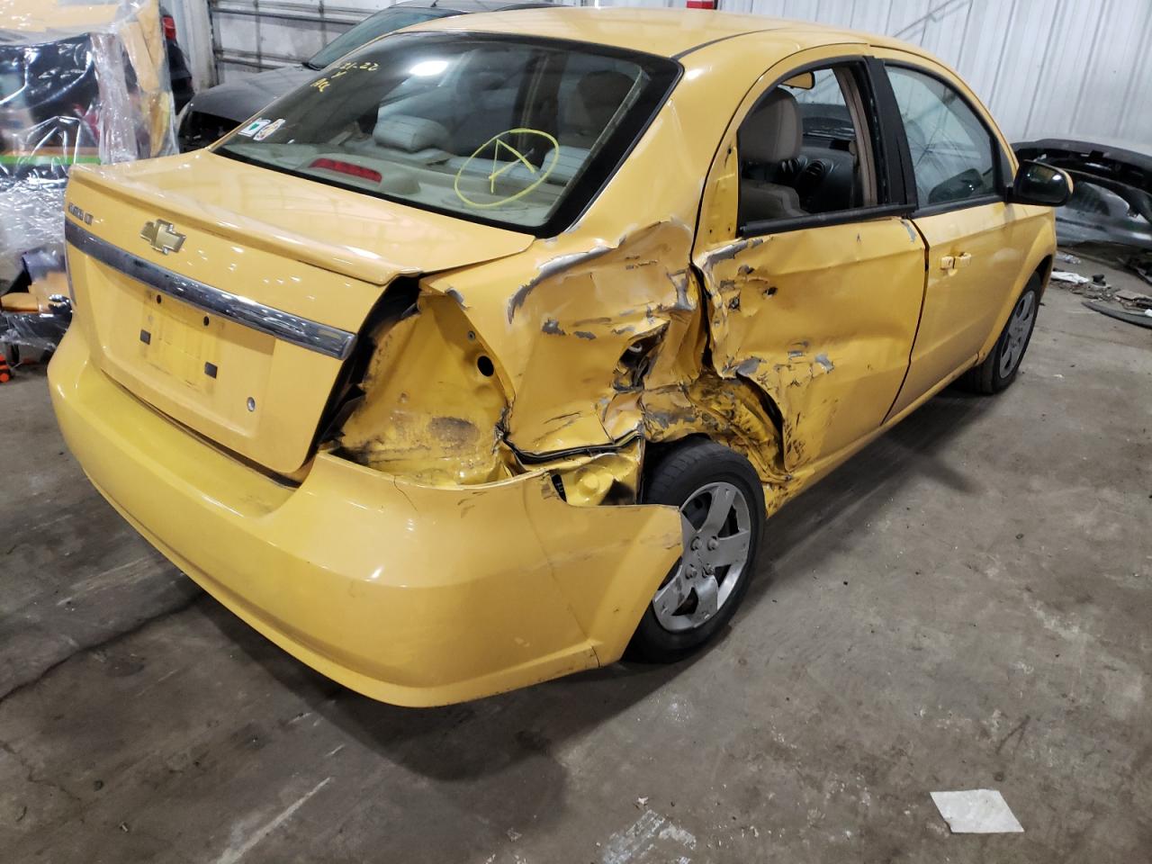 Photo 4 from auction – 2011 CHEVROLET AVEO LS with VIN KL1TD5DE2BB132972