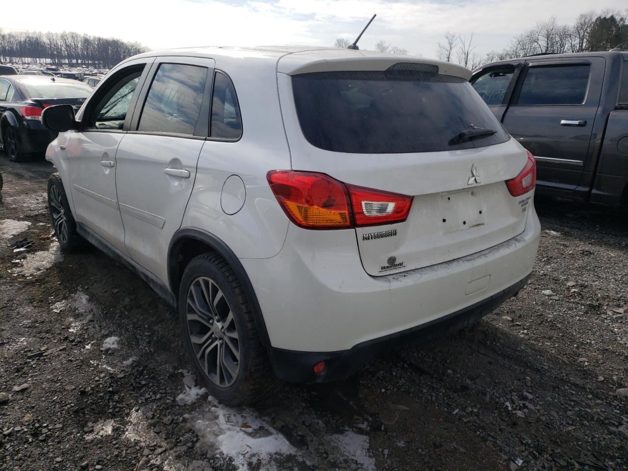 MITSUBISHI OUTLANDER 2016 with VIN JA4AR3AW6GZ056202 - Photo from auction