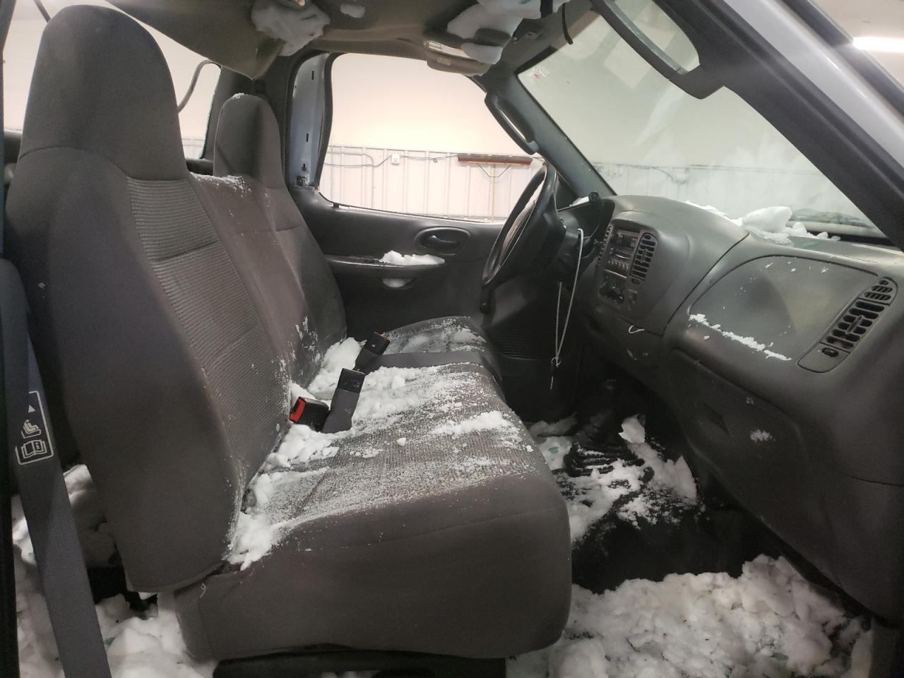 Photo 5 from auction – 2004 FORD F-150 HERI with VIN 2FTRF18224CA04616