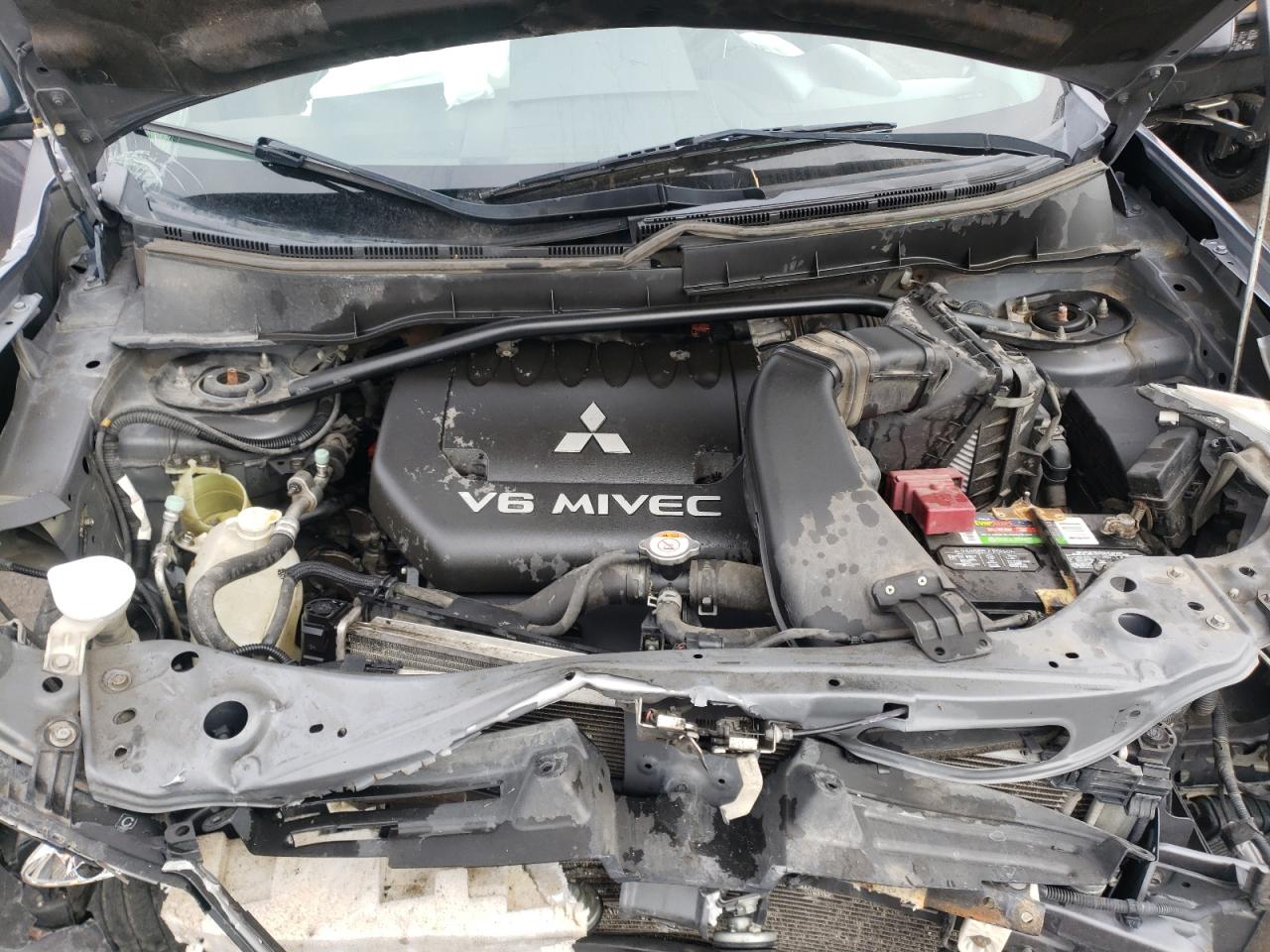 Photo 7 from auction – 2007 MITSUBISHI OUTLANDER with VIN JA4MT31X07Z015524