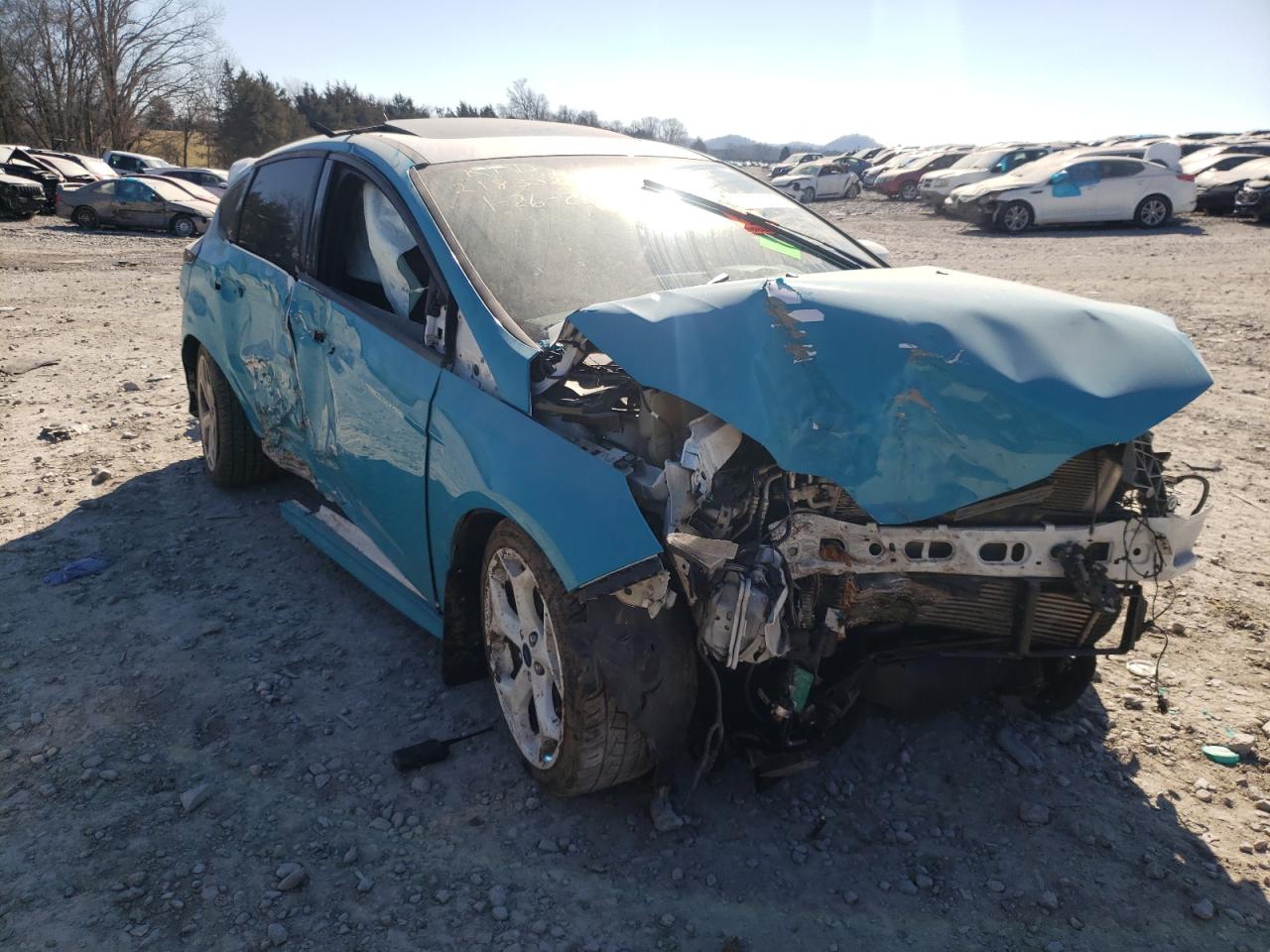 FORD FOCUS ST 2013 with VIN 1FADP3L92DL383376 - Photo from auction