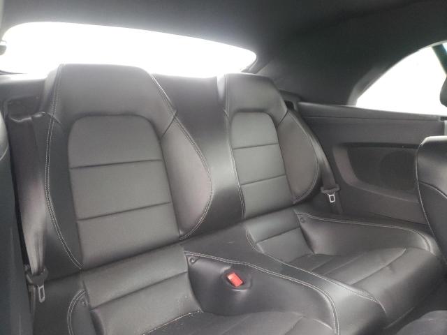 Photo 6 from auction – 2019 FORD MUSTANG with VIN 1FATP8UH5K5115552