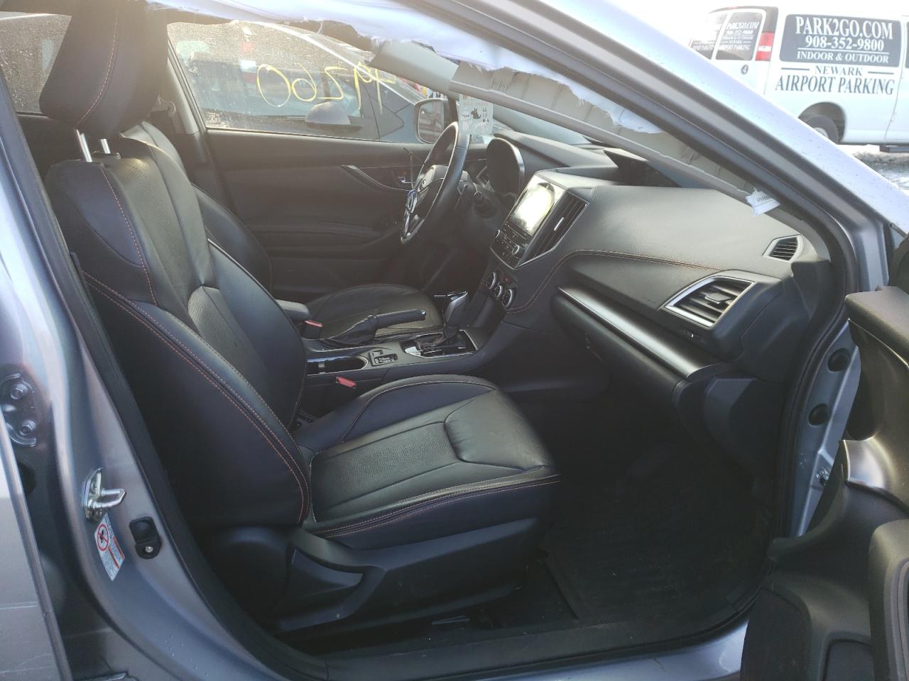 Photo 5 from auction – 2019 SUBARU CROSSTREK with VIN JF2GTANC1KH216671