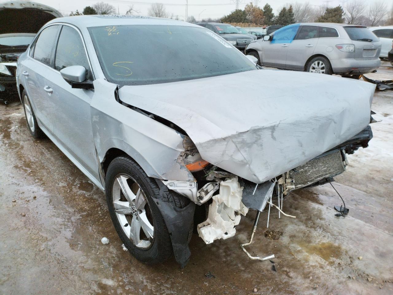 VOLKSWAGEN PASSAT SE 2012 with VIN 1VWBH7A39CC019746 - Photo from auction