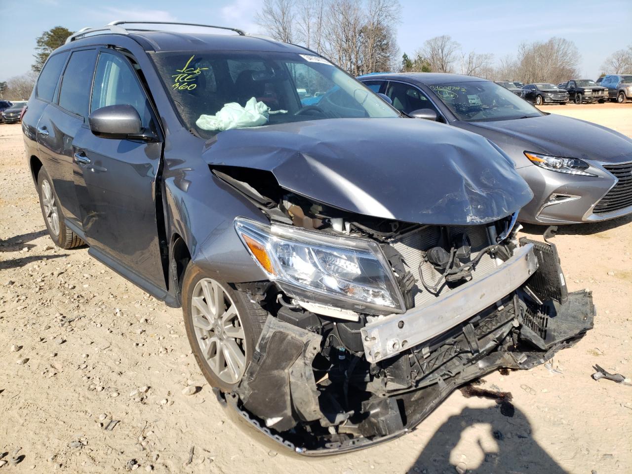 Photo 1 from auction – 2016 NISSAN PATHFINDER with VIN 5N1AR2MN9GC640479
