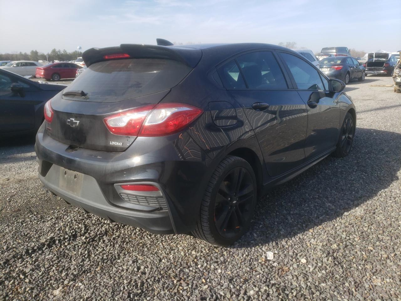 Photo 4 from auction – 2018 CHEVROLET CRUZE LT with VIN 3G1BE6SM8JS624841