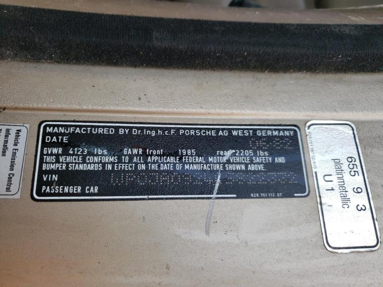 Photo 10 from auction – 1982 PORSCHE 928 with VIN WP0JA0924CS822332