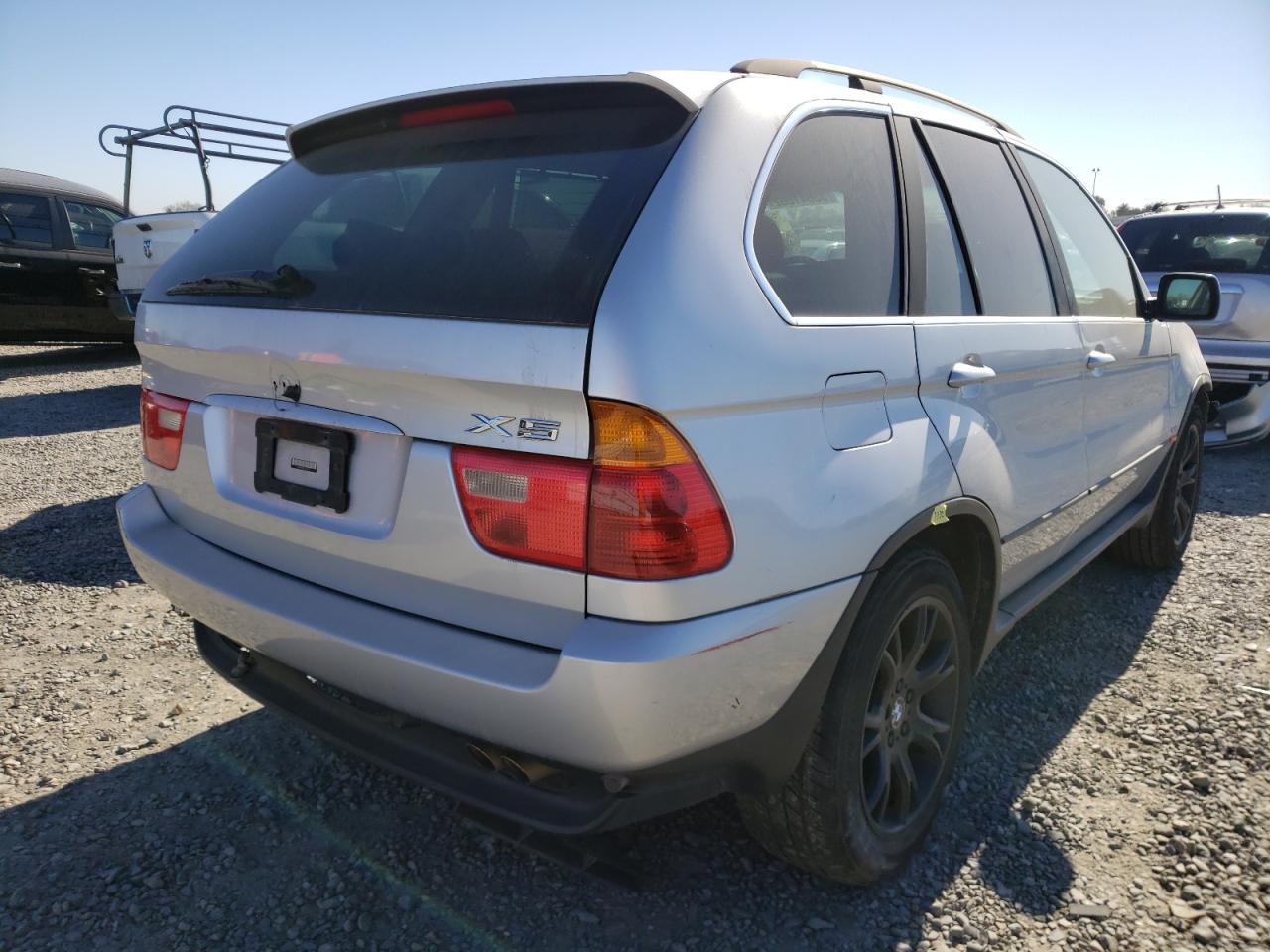 Photo 4 from auction – 2003 BMW X5 4.4I with VIN 5UXFB33573LH43272