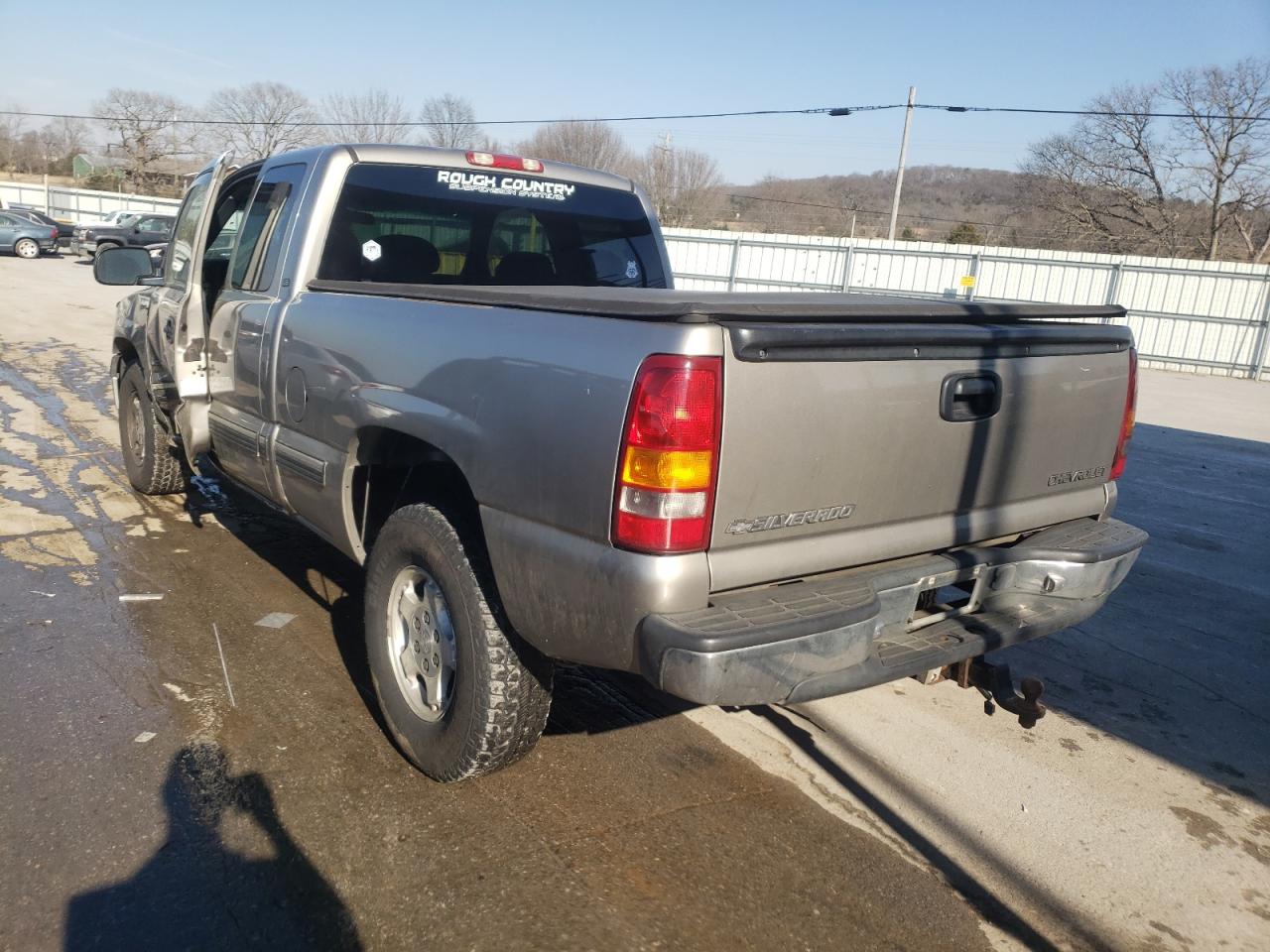 Photo 3 from auction – 2001 CHEVROLET SILVERADO with VIN 2GCEC19T811184173