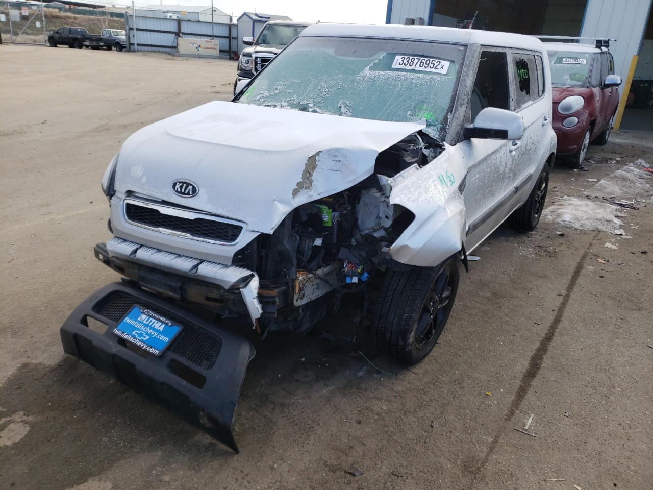 Photo 2 from auction – 2011 KIA SOUL + with VIN KNDJT2A27B7274801