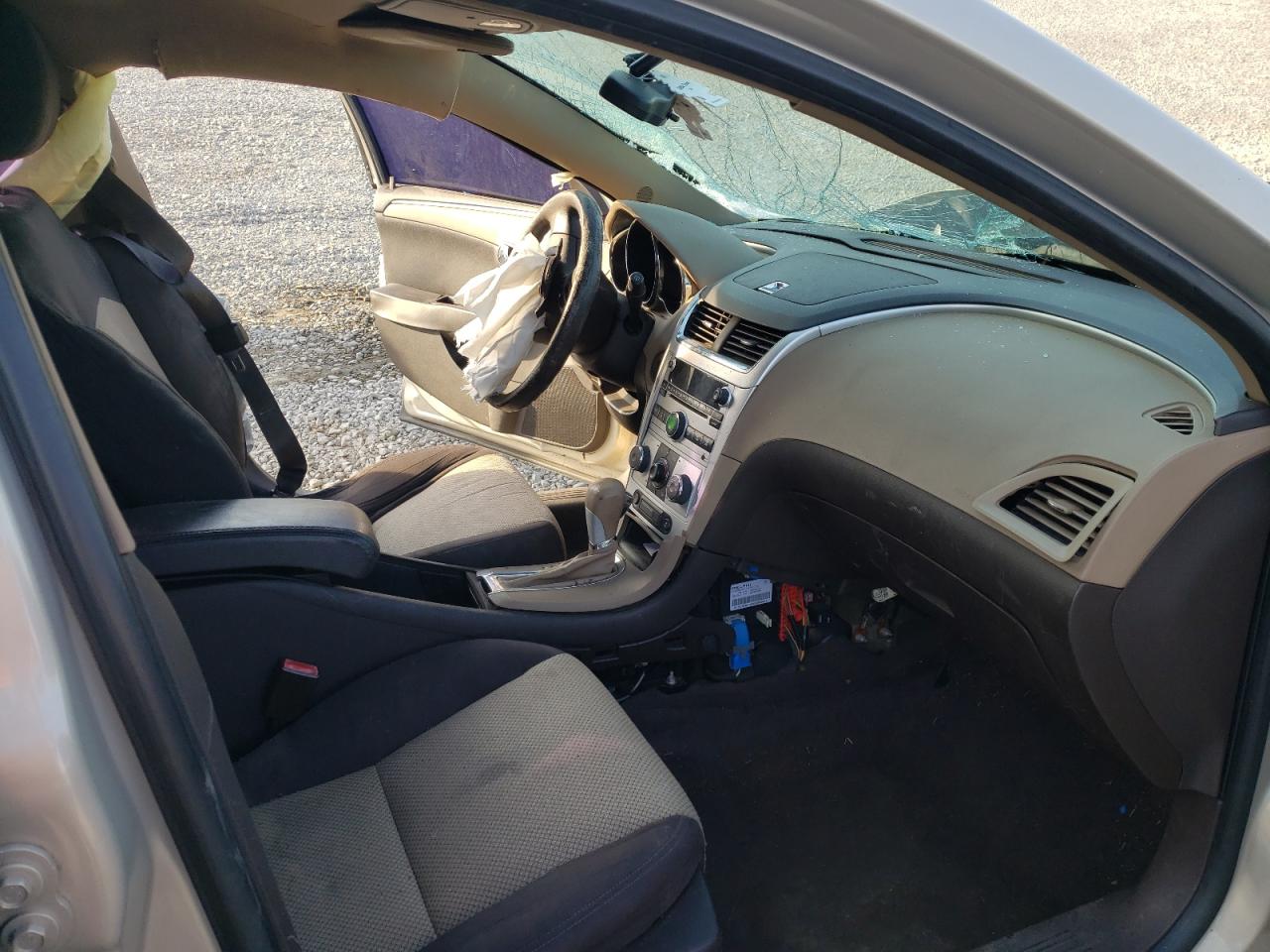 Photo 5 from auction – 2012 CHEVROLET MALIBU LS with VIN 1G1ZB5E07CF231432
