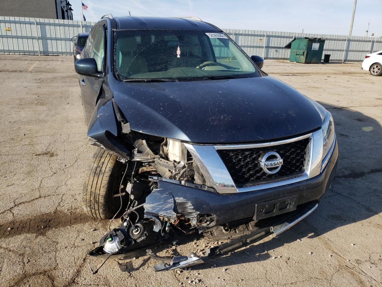 Photo 9 from auction – 2015 NISSAN PATHFINDER with VIN 5N1AR2MM4FC718804