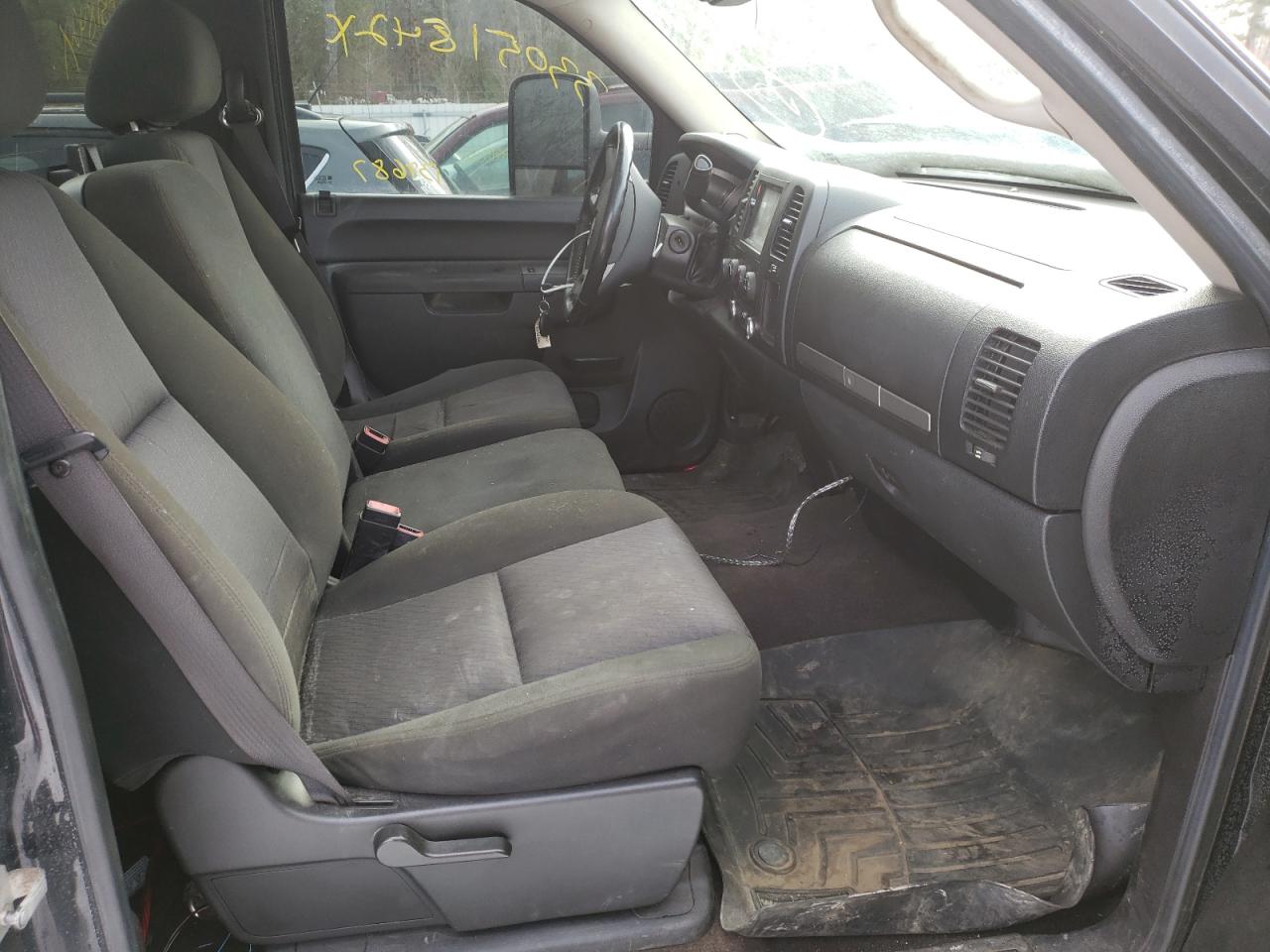 Photo 5 from auction – 2011 CHEVROLET SILVERADO with VIN 1GC3K0C81BF106045