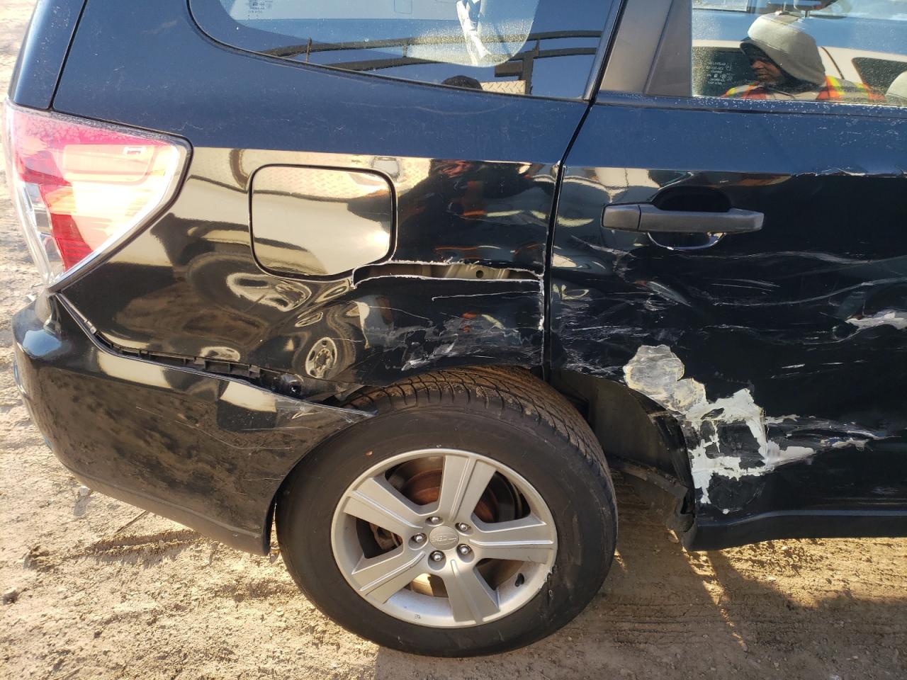Photo 9 from auction – 2011 SUBARU FORESTER 2 with VIN JF2SHABC5BH724769
