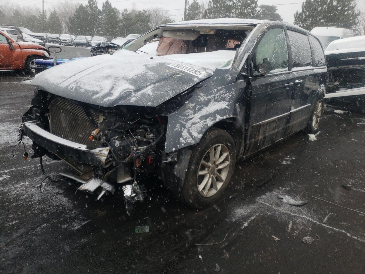 Photo 2 from auction – 2014 DODGE GRAND CARA with VIN 2C4RDGCG4ER244101