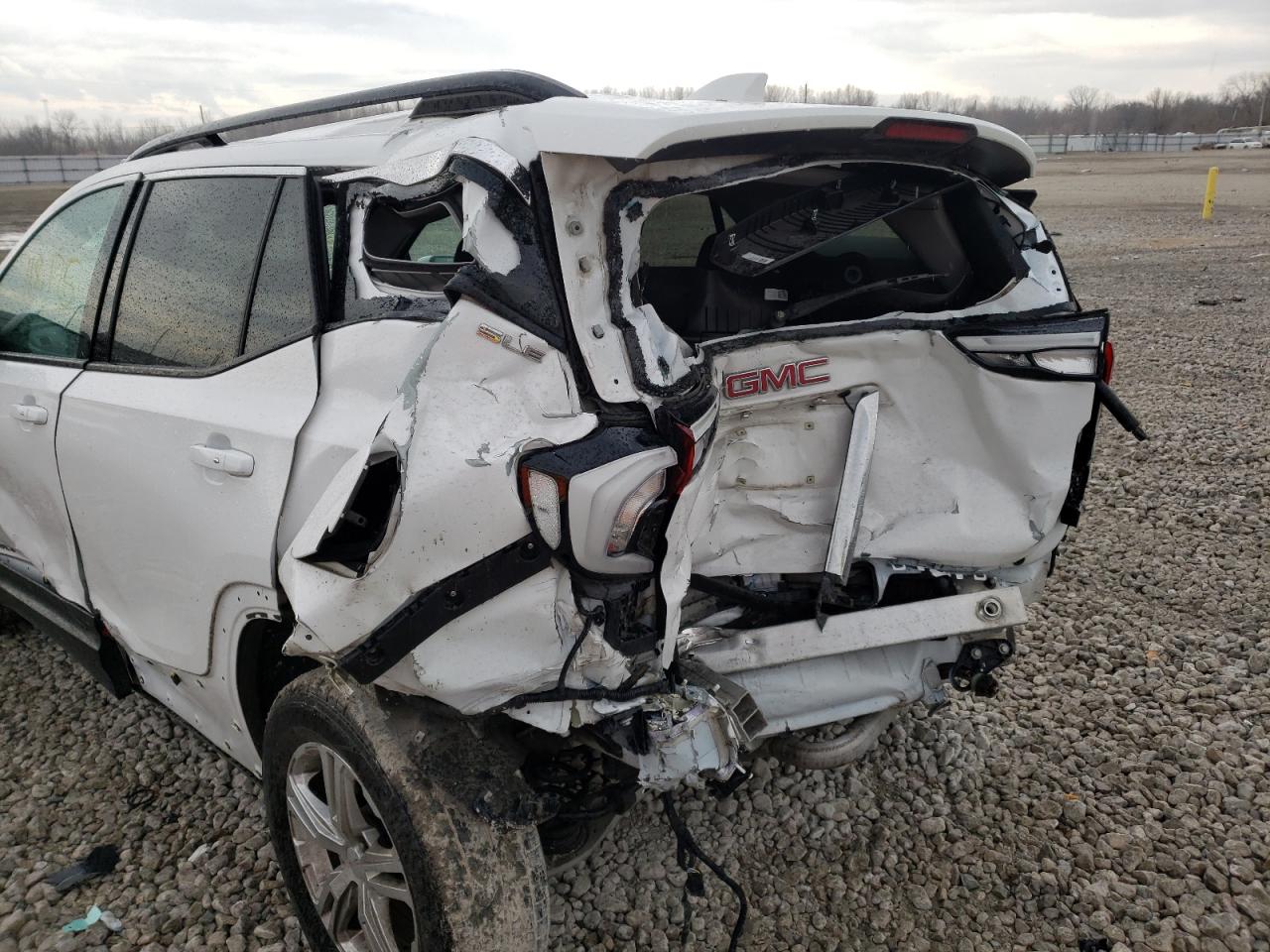 Photo 9 from auction – 2018 GMC TERRAIN SL with VIN 3GKALNEU7JL237386