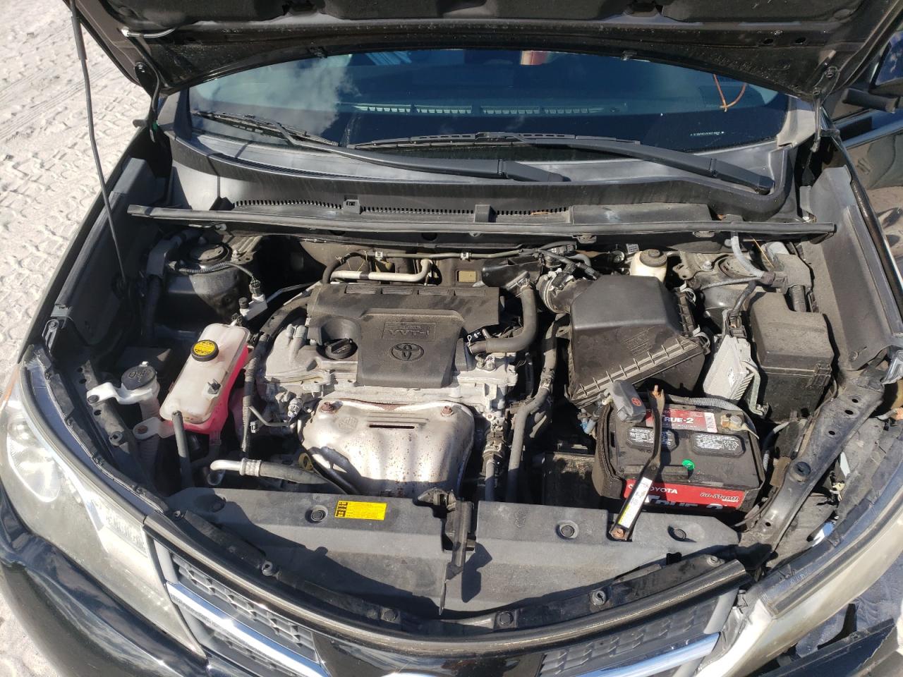 Photo 7 from auction – 2015 TOYOTA RAV4 LIMIT with VIN 2T3DFREV0FW370894