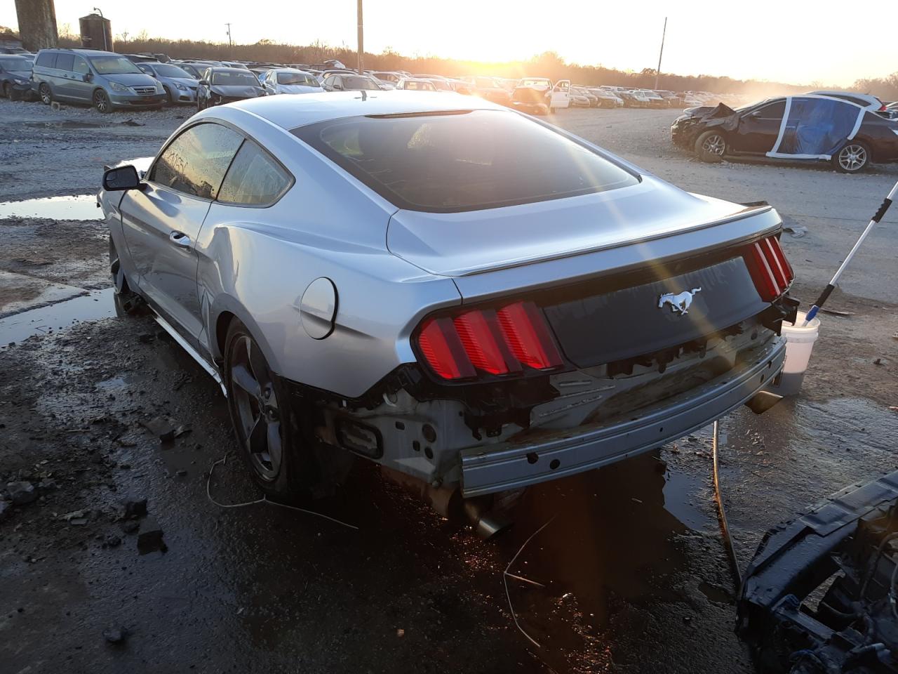 Photo 3 from auction – 2016 FORD MUSTANG with VIN 1FA6P8TH5G5321329