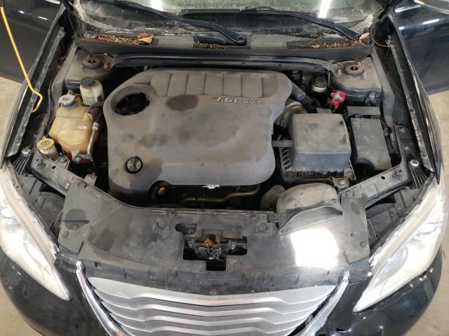 Photo 7 from auction – 2013 CHRYSLER 200 LIMITE with VIN 1C3CCBCGXDN587944
