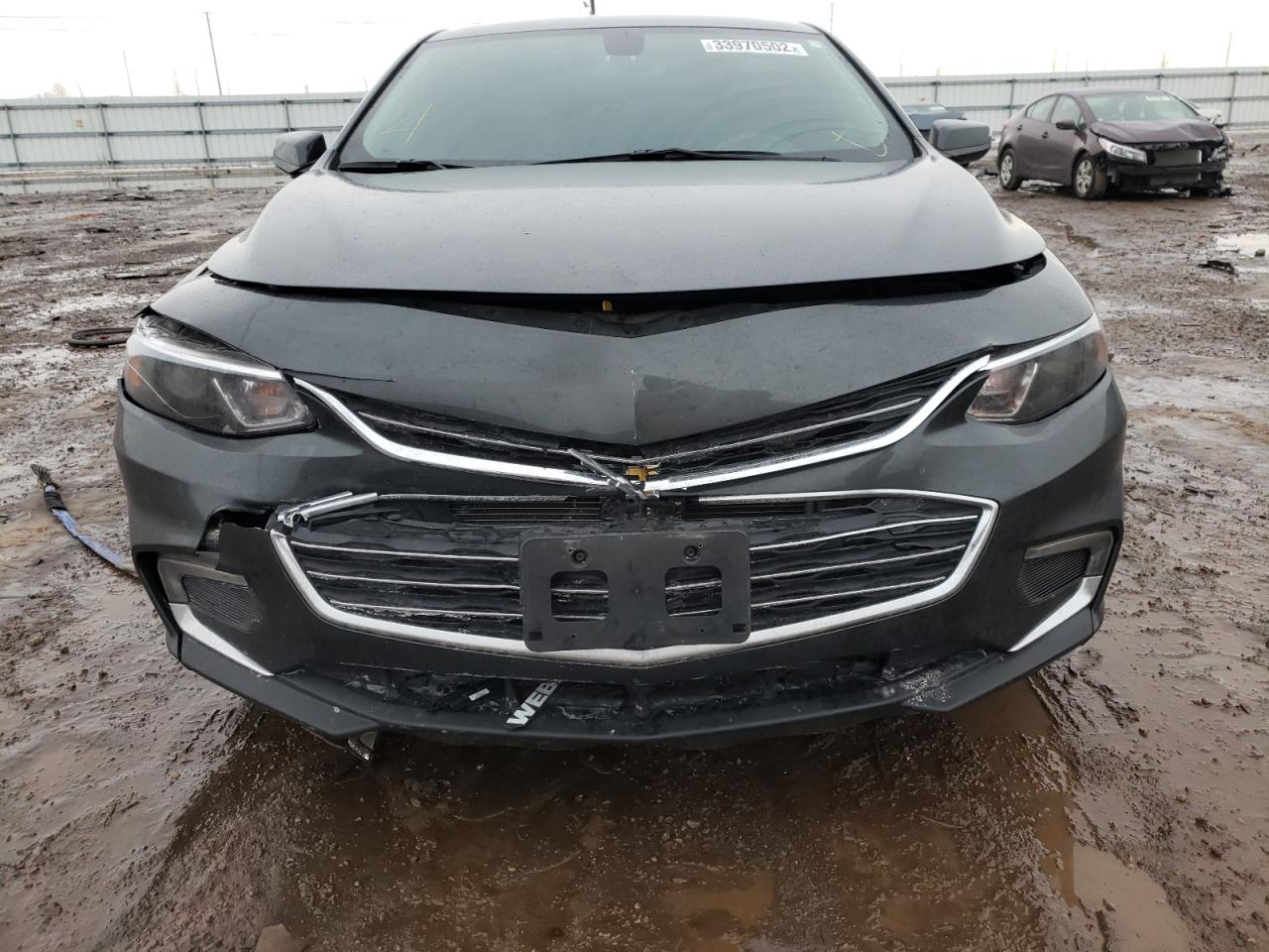 Photo 9 from auction – 2018 CHEVROLET MALIBU LT with VIN 1G1ZD5ST4JF241972