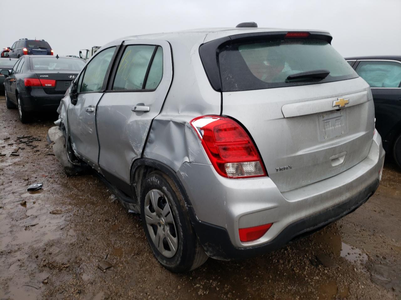 Photo 3 from auction – 2018 CHEVROLET TRAX LS with VIN 3GNCJKSB3JL370620
