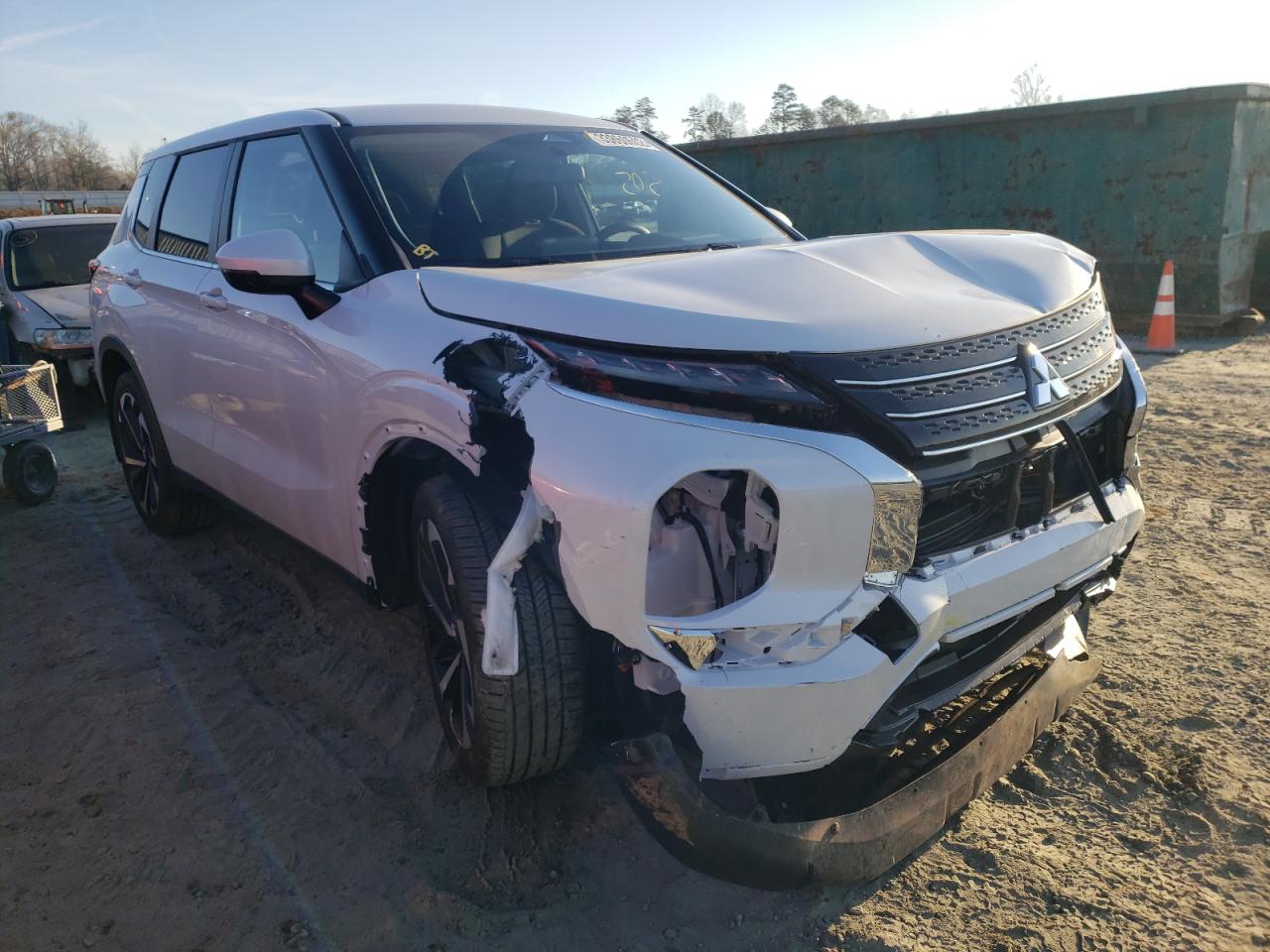 Photo 1 from auction – 2022 MITSUBISHI OUTLANDER with VIN JA4J3TA83NZ053483