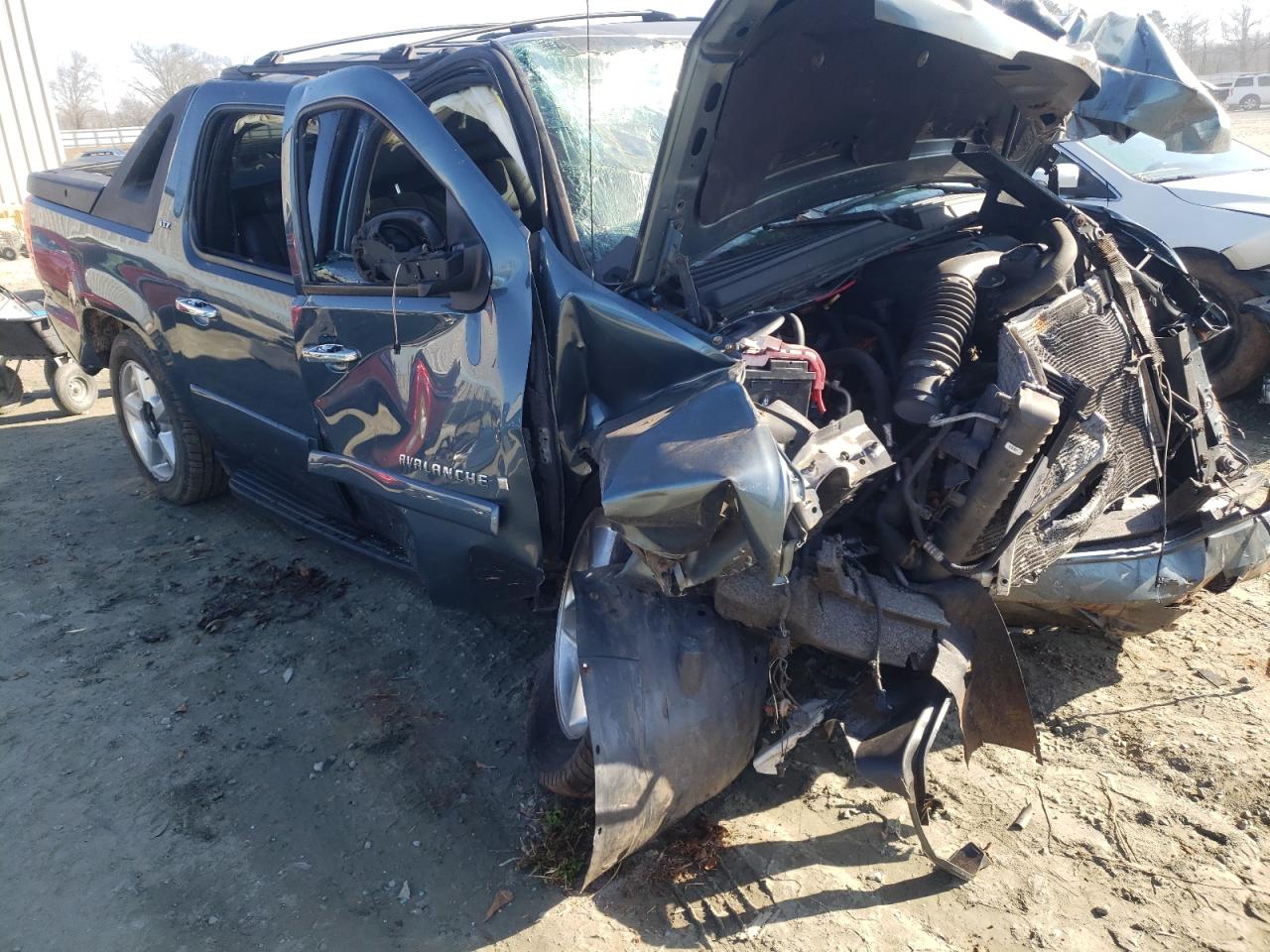 Photo 1 from auction – 2008 CHEVROLET AVALANCHE with VIN 3GNFK123X8G222500