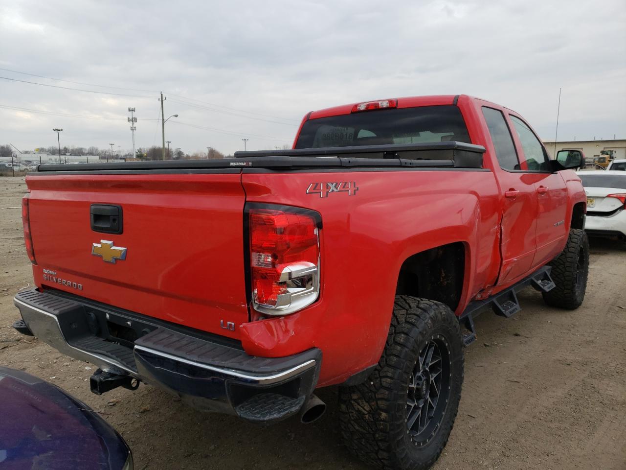 Photo 4 from auction – 2019 CHEVROLET SILVERADO with VIN 2GCVKPEC8K1110717