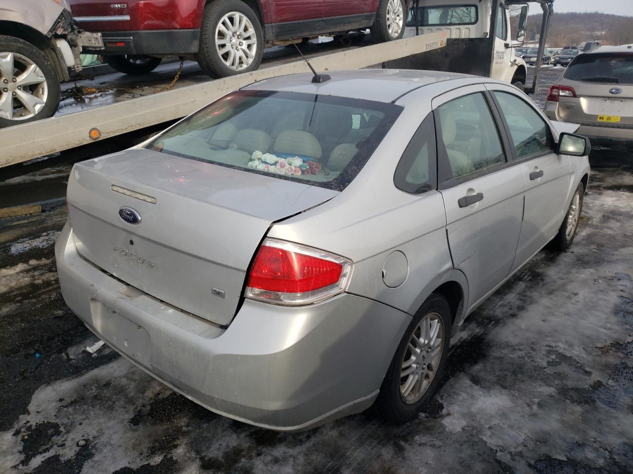 Photo 4 from auction – 2009 FORD FOCUS SE with VIN 1FAHP35N29W229364
