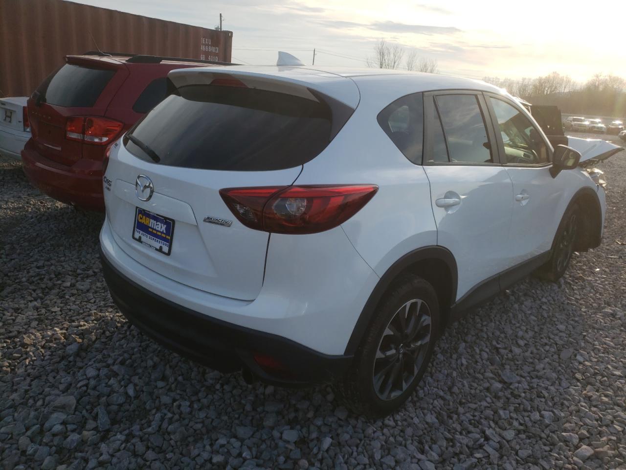 Photo 4 from auction – 2016 MAZDA CX-5 GT with VIN JM3KE4DY9G0887651
