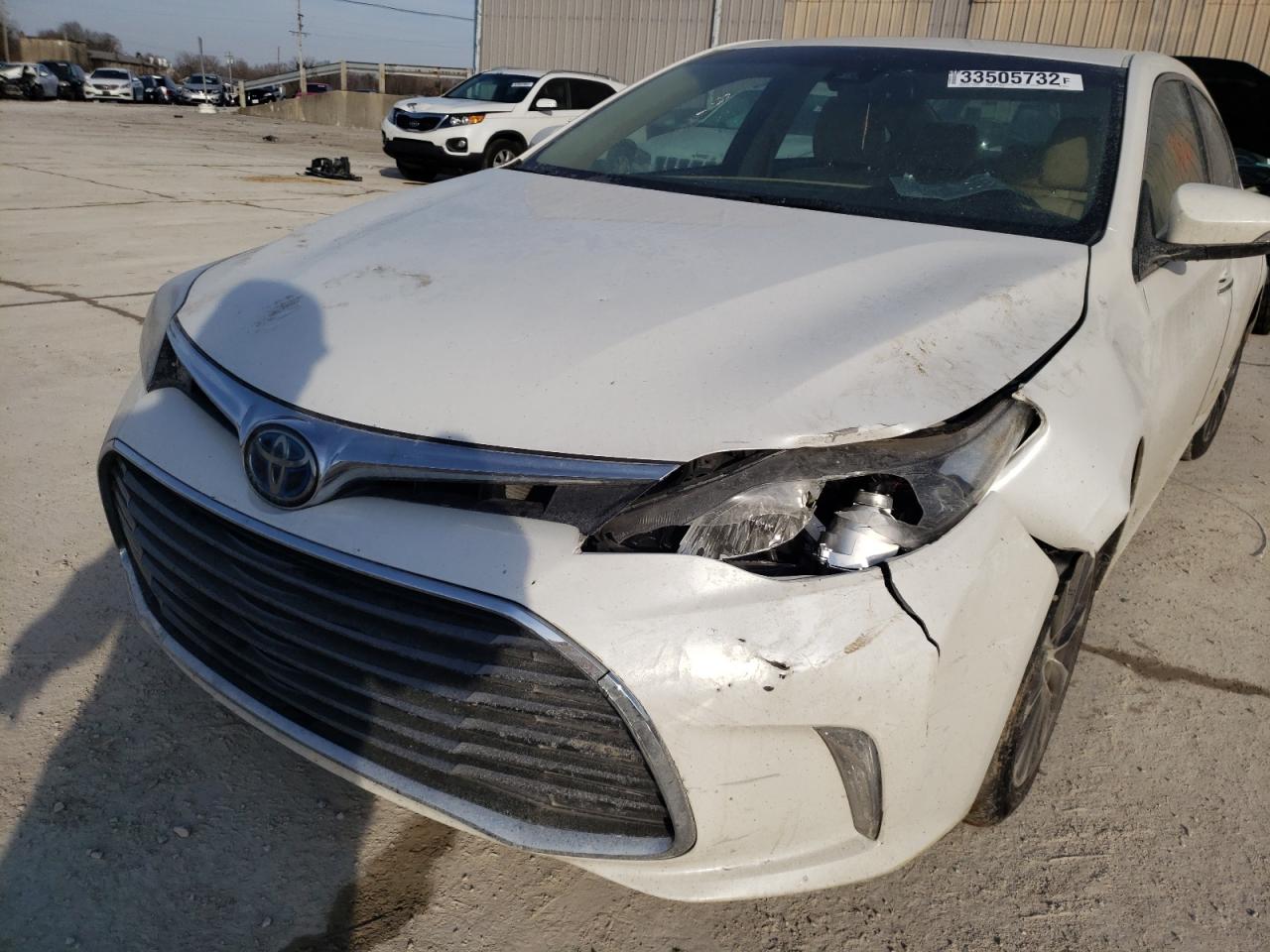 Photo 9 from auction – 2018 TOYOTA AVALON HYB with VIN 4T1BD1EB7JU064510
