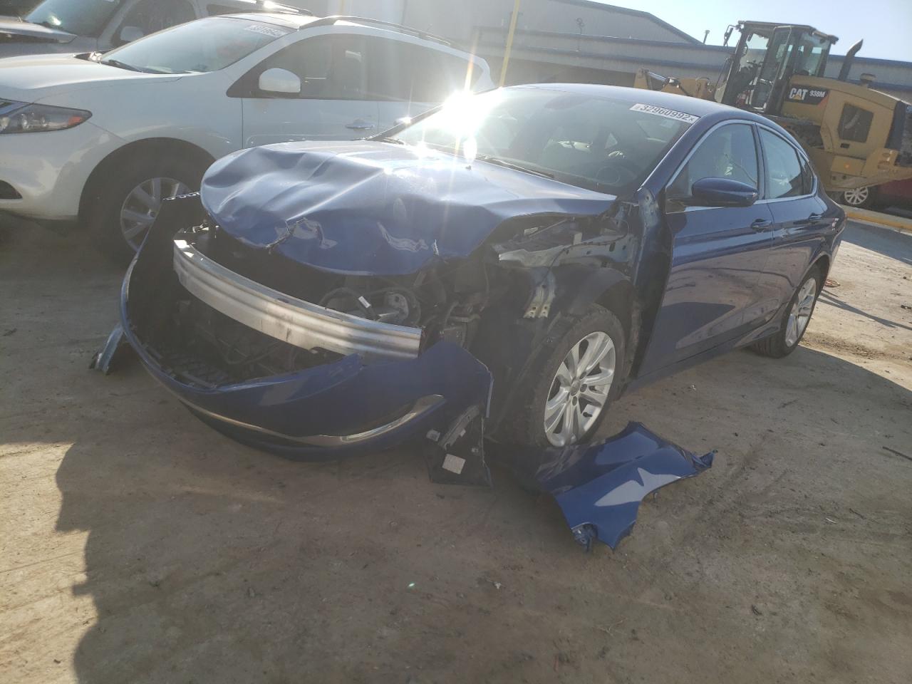 Photo 2 from auction – 2016 CHRYSLER 200 LIMITE with VIN 1C3CCCAB0GN192320
