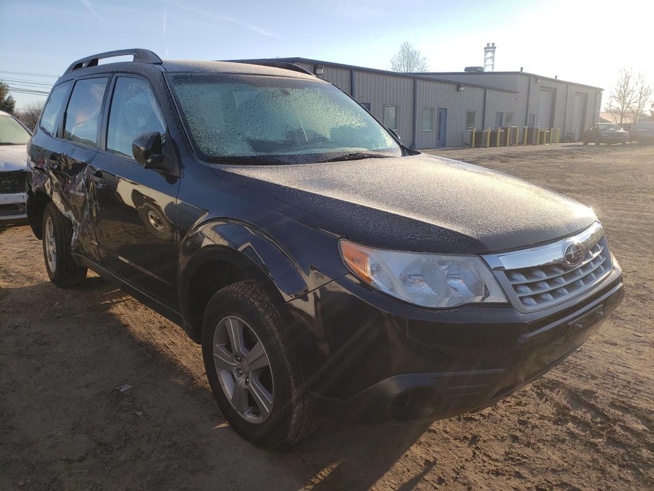 SUBARU FORESTER 2 2011 with VIN JF2SHABC5BH724769 - Photo from auction