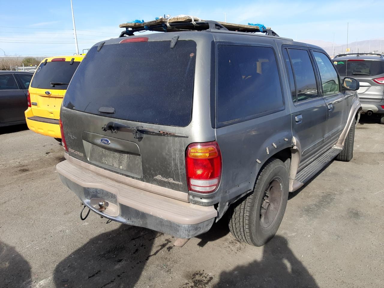 Photo 4 from auction – 1999 FORD EXPLORER with VIN 1FMDU34X7XUB33818