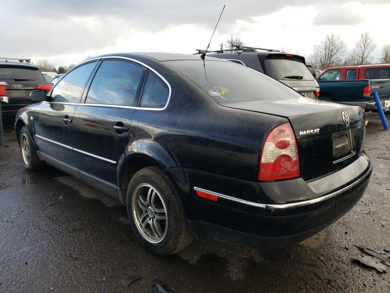 Photo 3 from auction – 2001 VOLKSWAGEN PASSAT GLS with VIN WVWPD63B11E119246