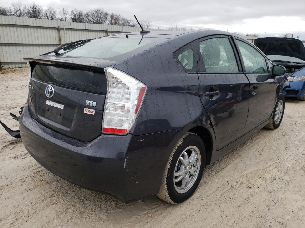 Photo 4 from auction – 2010 TOYOTA PRIUS with VIN JTDKN3DU3A0111569