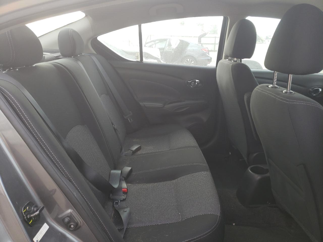 Photo 6 from auction – 2019 NISSAN VERSA S with VIN 3N1CN7AP2KL815733