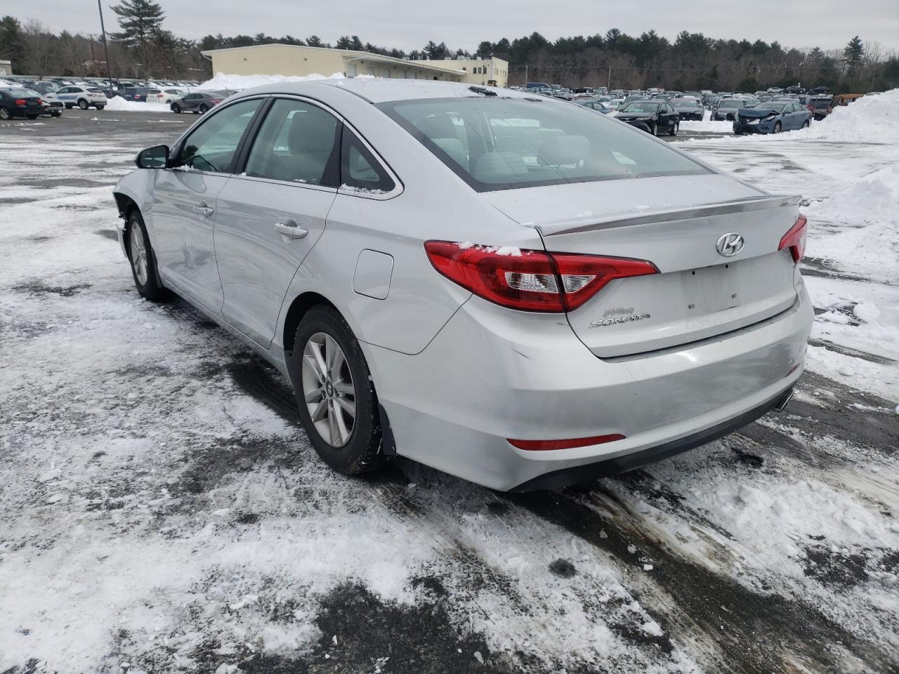 Photo 3 from auction – 2016 HYUNDAI SONATA SE with VIN 5NPE24AF2GH405378