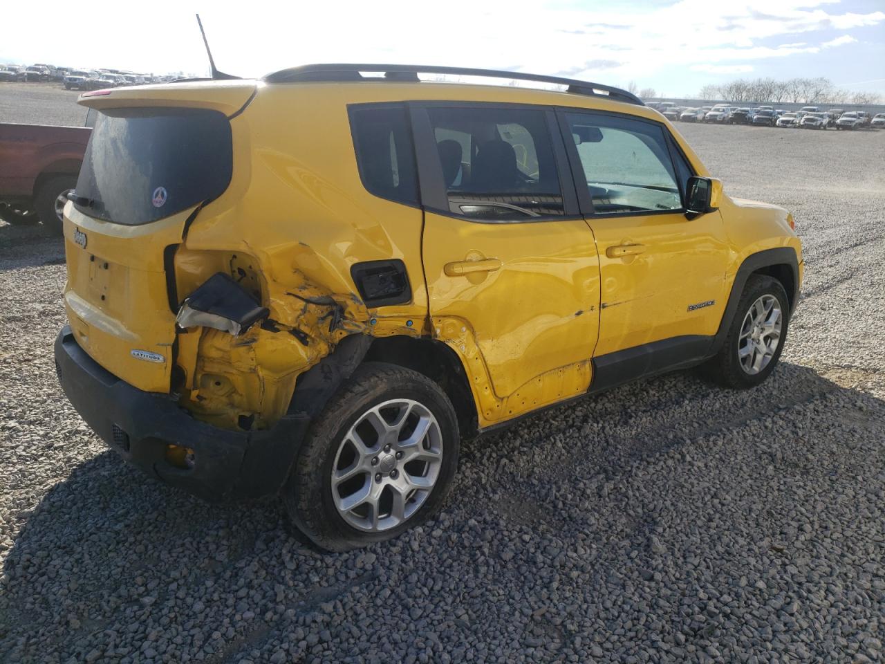 Photo 4 from auction – 2018 JEEP RENEGADE L with VIN ZACCJABB4JPJ64990