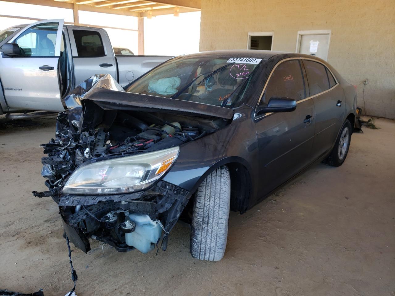 Photo 2 from auction – 2015 CHEVROLET MALIBU LS with VIN 1G11B5SL1FF335382