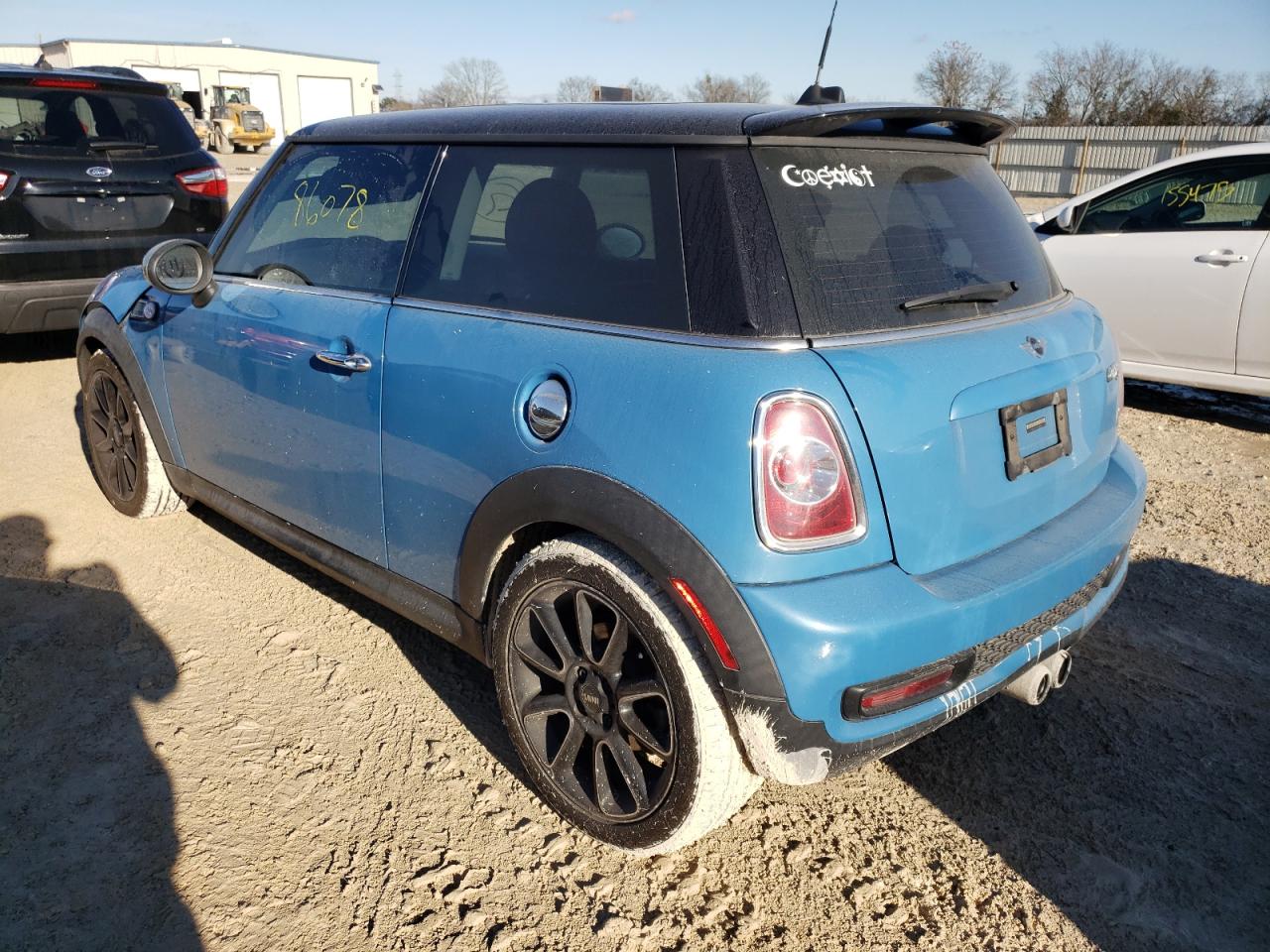 Photo 3 from auction – 2012 MINI COOPER S with VIN WMWSV3C59CT387649