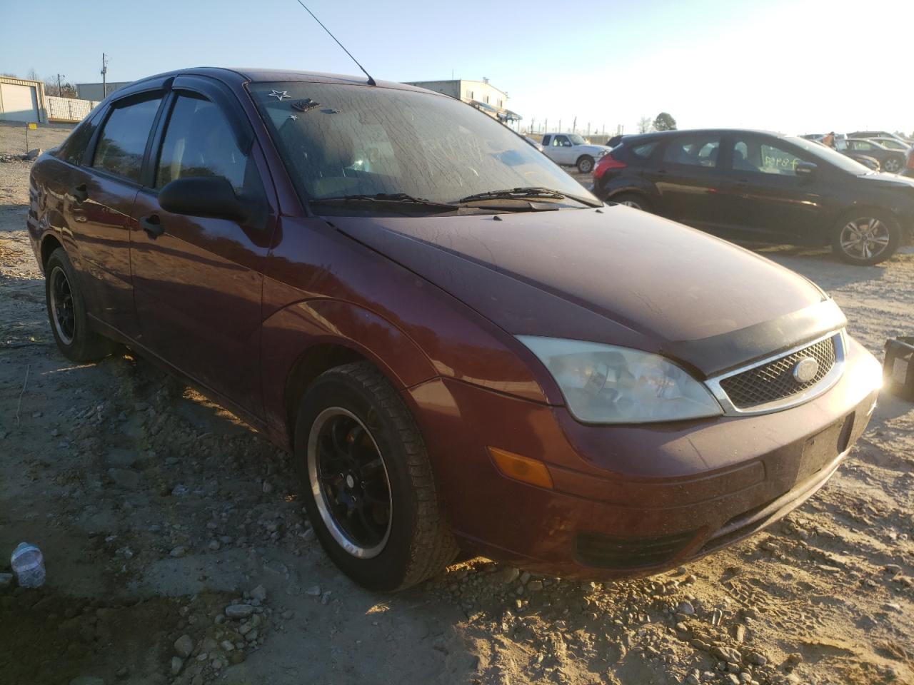 FORD FOCUS ZX4 2007 with VIN 1FAFP34N07W166965 - Photo from auction