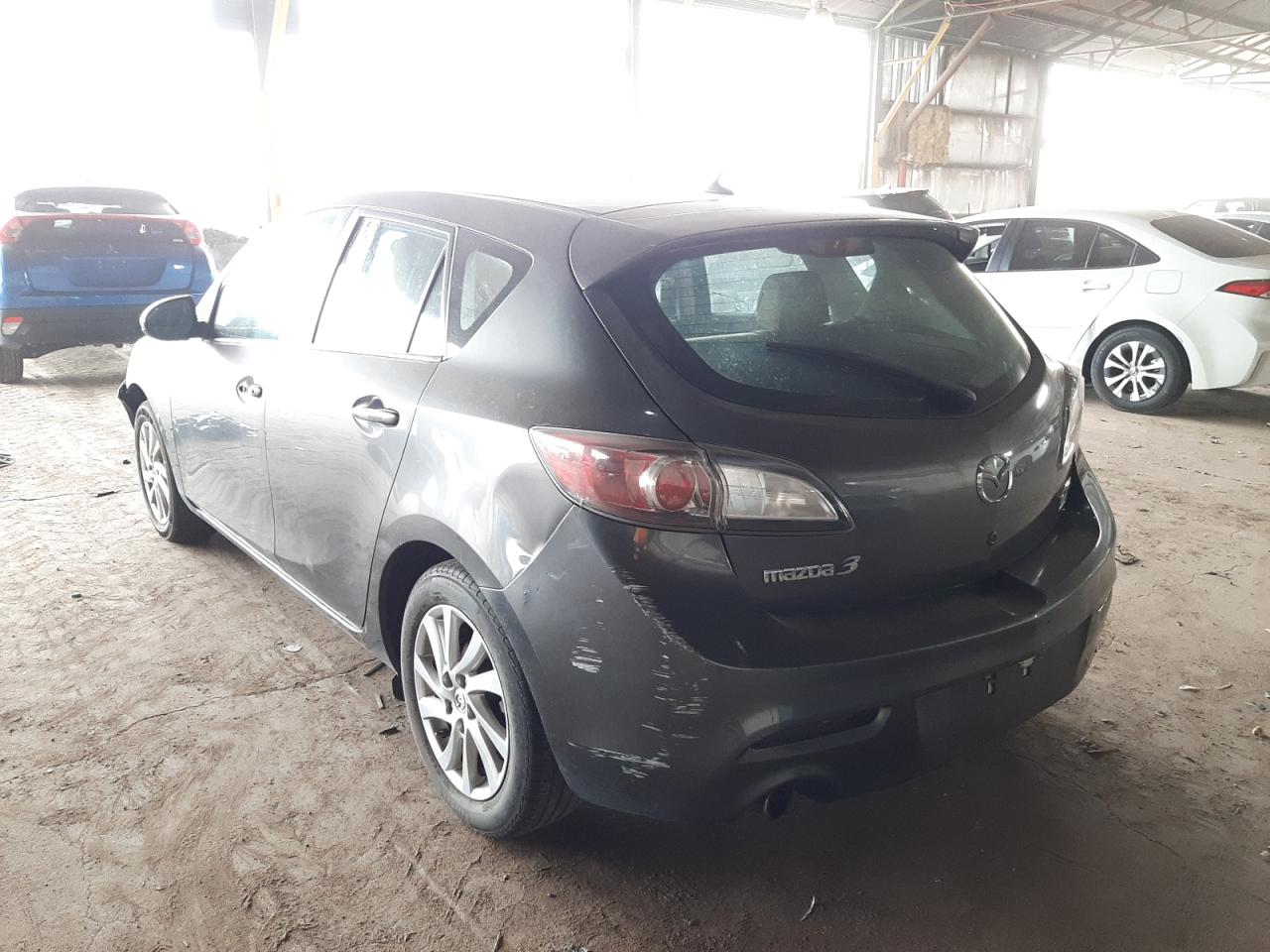 Photo 3 from auction – 2012 MAZDA 3 I with VIN JM1BL1L70C1678101