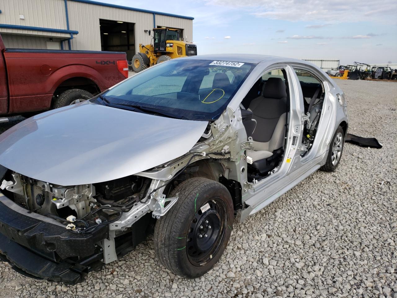 Photo 2 from auction – 2020 TOYOTA COROLLA LE with VIN 5YFEPRAE4LP128543